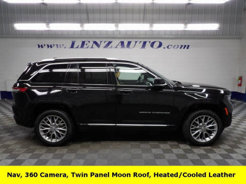 2022 Jeep Grand Cherokee for sale at LENZ TRUCK CENTER in Fond Du Lac WI