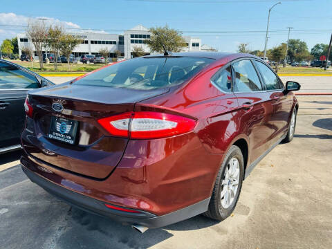 2015 Ford Fusion S