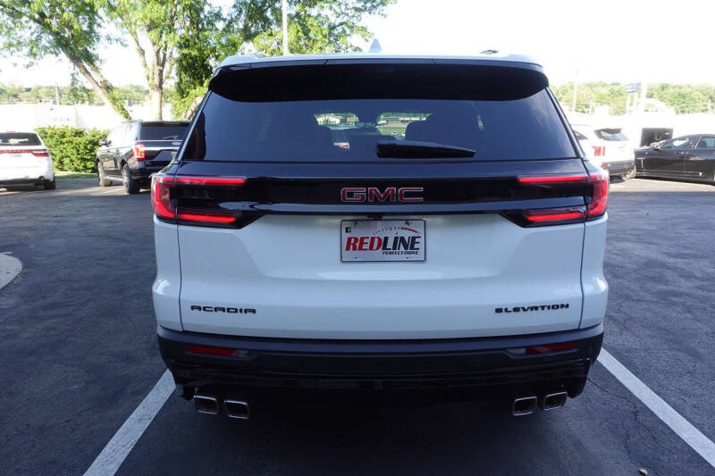 2026 GMC Acadia Elevation