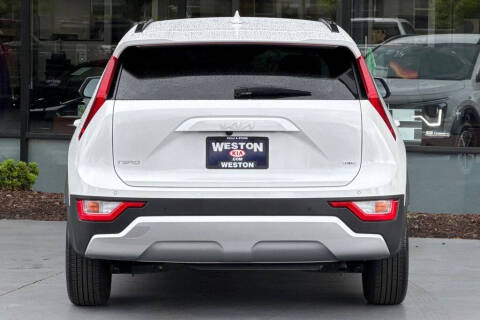 2025 Kia Niro EX