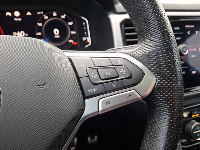 2020 Volkswagen Atlas Cross Sport V6 SEL R-Line 4Motion