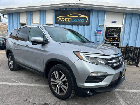 2017 Honda Pilot for sale at Freeland LLC in Waukesha WI