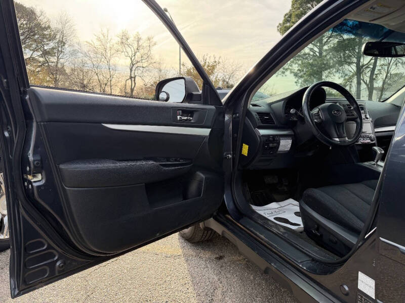 2012 Subaru Outback 2.5i Premium