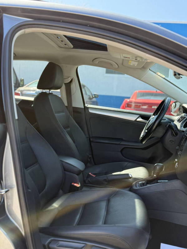 2015 Volkswagen Jetta SE