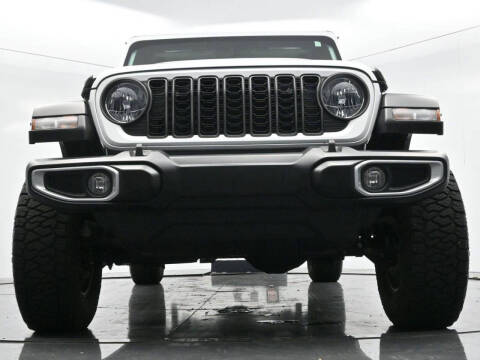 2024 Jeep Gladiator Sport