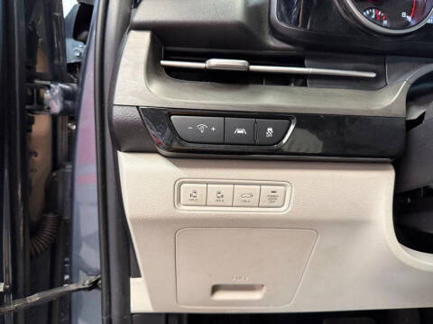 2022 Kia Carnival EX