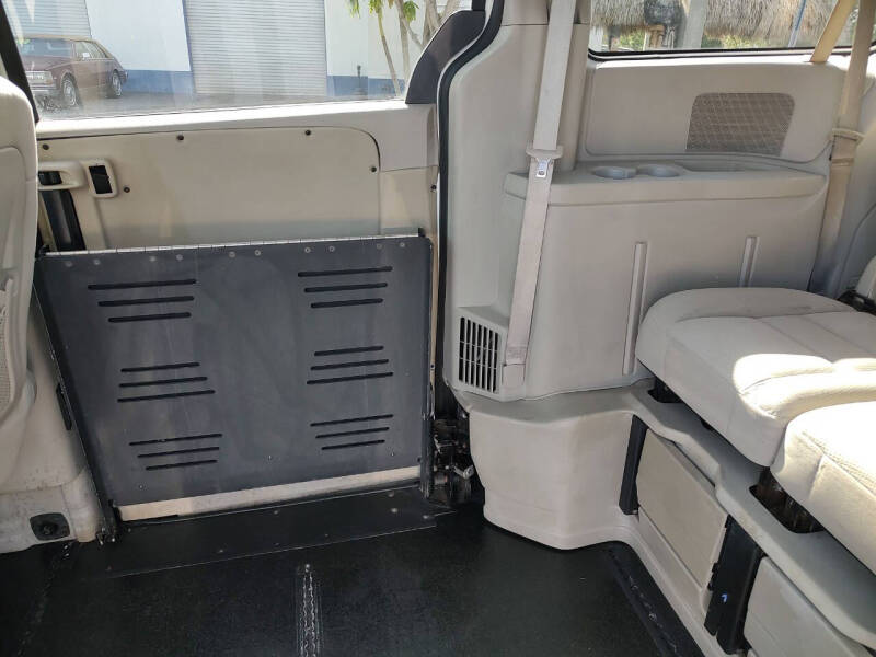 2014 Dodge Grand Caravan SE