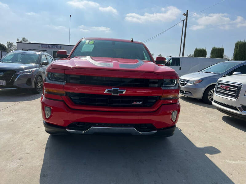 2016 Chevrolet Silverado 1500 LT photo 4