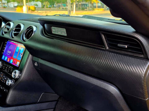 2015 Ford Mustang V6