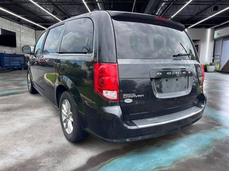 2020 Dodge Grand Caravan SXT