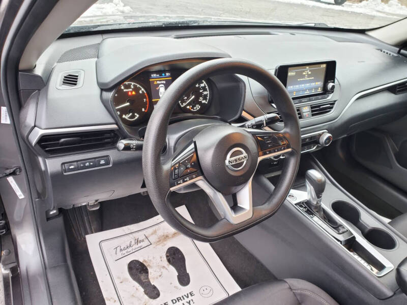 2022 Nissan Altima 2.5 S