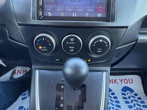 2012 Mazda MAZDA5 Sport