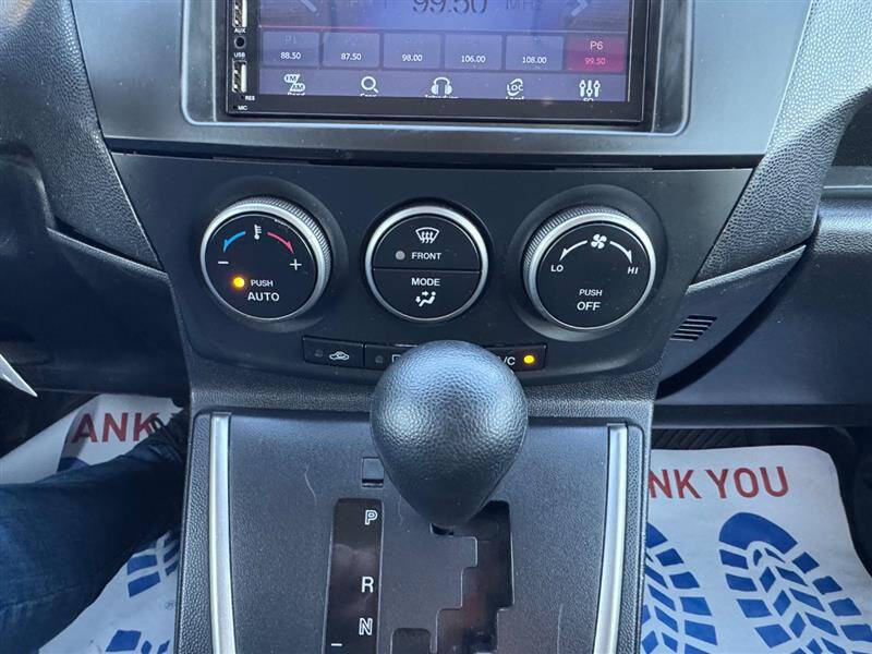 2012 Mazda MAZDA5 Sport