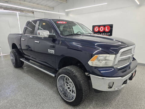 2017 Ram 1500 SLT Photo