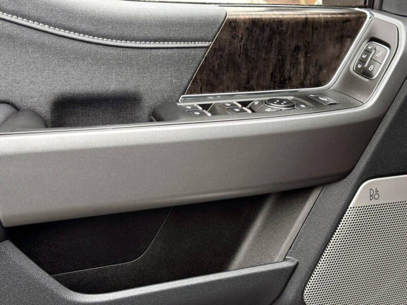 2025 Ford F-450 Super Duty Lariat