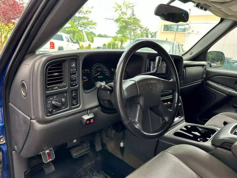 2004 GMC Sierra 2500HD