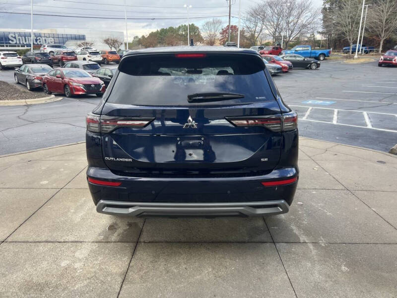 2025 Mitsubishi Outlander SE