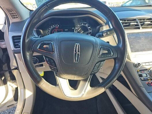 2020 Lincoln MKZ Standard