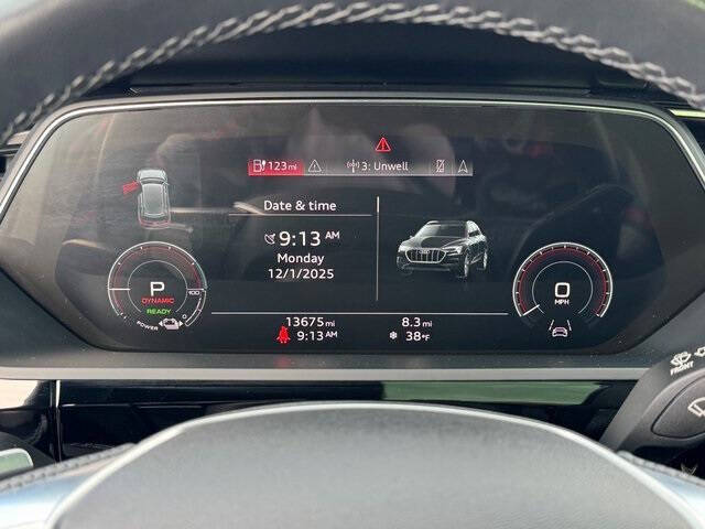 2023 Audi e-tron S quattro Premium Plus