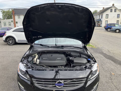 2017 Volvo S60 T5 Dynamic