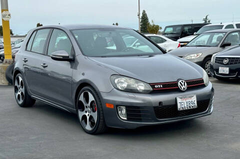 2011 Volkswagen GTI Base PZEV