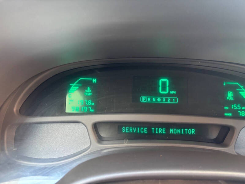 2004 Cadillac DeVille