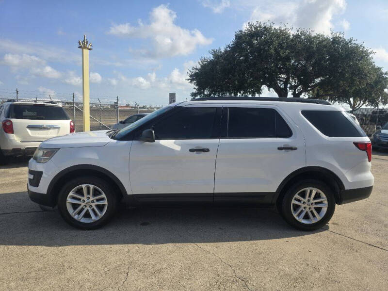 2016 Ford Explorer