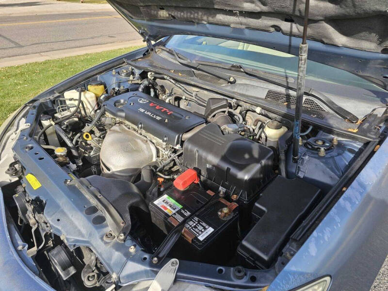 2003 Toyota Camry LE