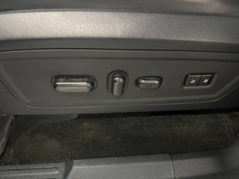 2016 Lincoln Navigator Select