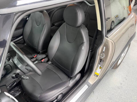 2013 MINI Hardtop Cooper