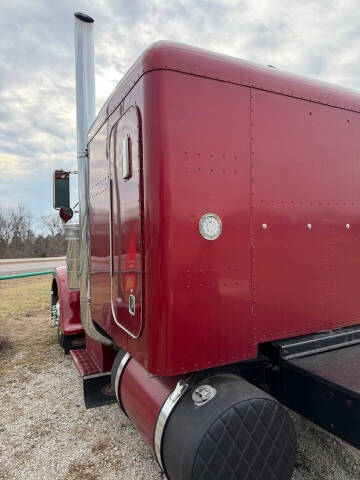1996 Peterbilt 379