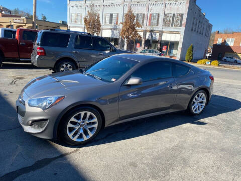 2013 Hyundai Genesis Coupe for sale at East Main Rides in Marion VA