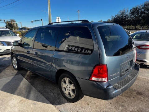 2006 Ford Freestar SE