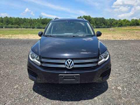 2017 Volkswagen Tiguan 2.0T Wolfsburg Edition