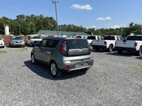 2018 Kia Soul +