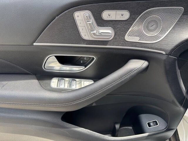 2022 Mercedes-Benz GLE 28