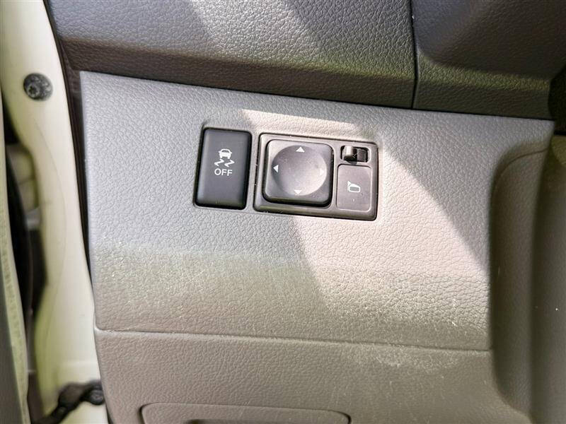 2017 Nissan NV200 SV
