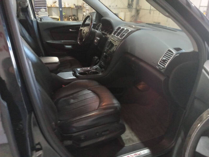 2011 GMC Acadia Denali