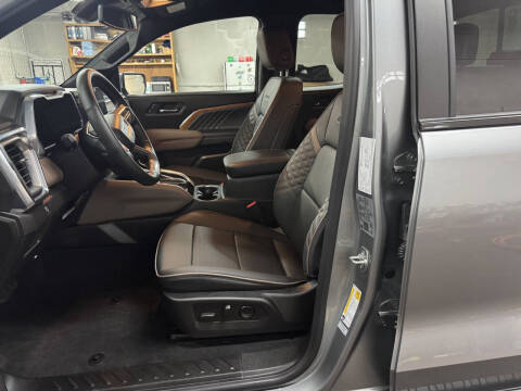 2025 GMC Canyon Denali