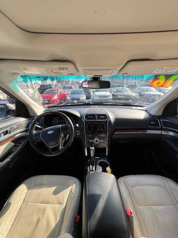 2016 Ford Explorer Platinum