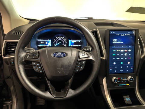 2023 Ford Edge SE