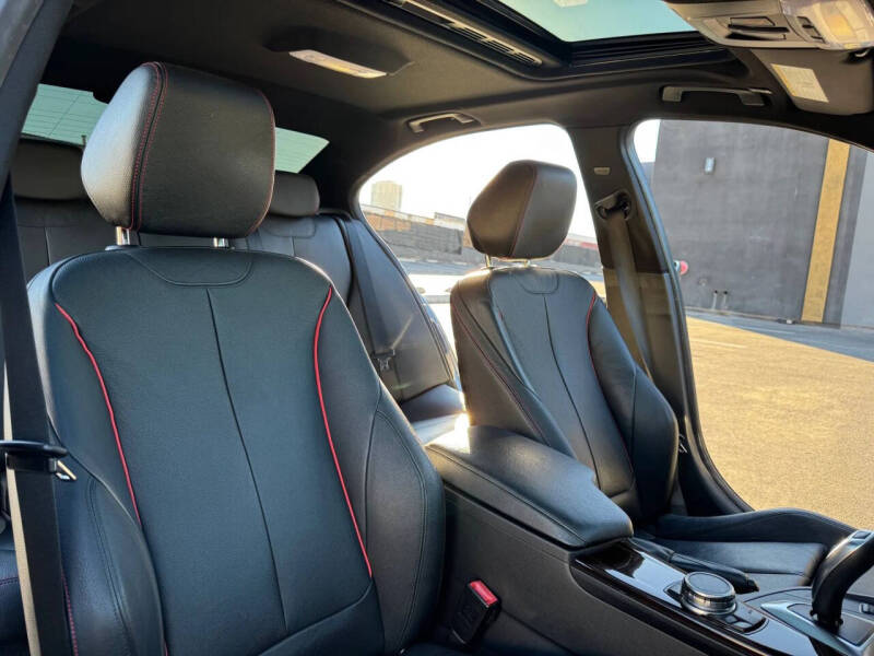 2015 BMW 3 Series 328i