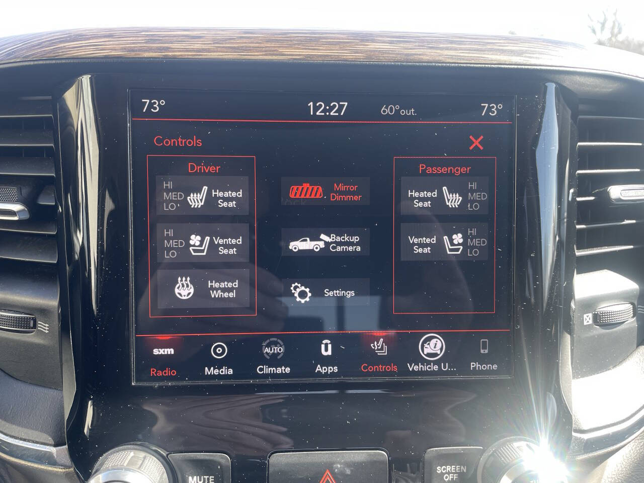 2019 Ram 1500 Laramie photo 15