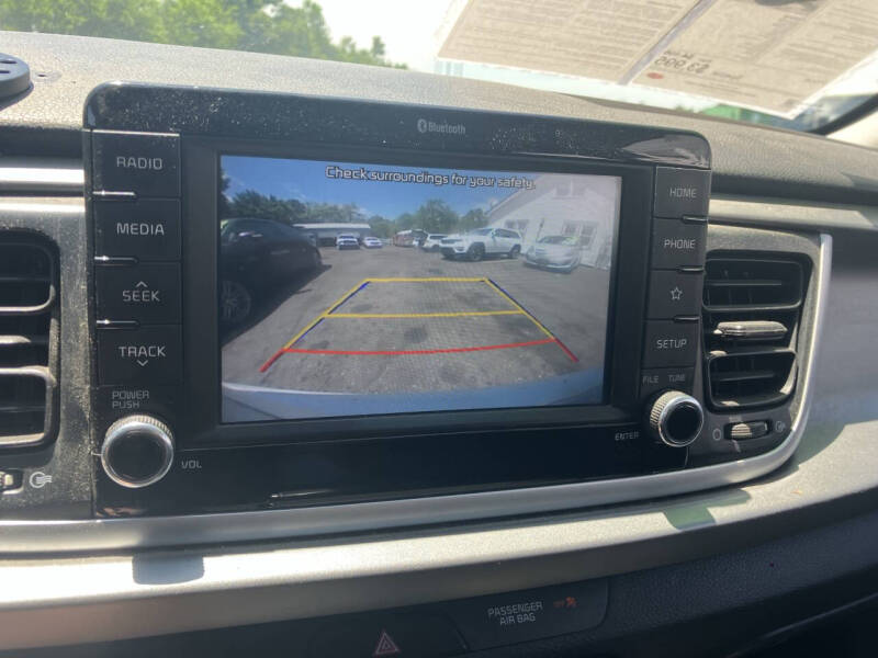 2019 Kia Rio 5-Door S