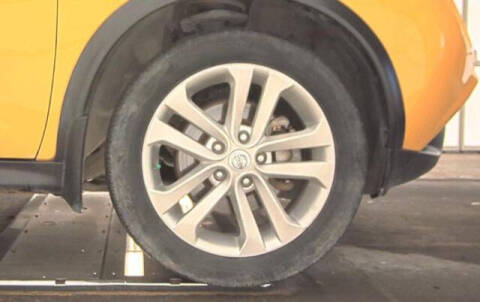 2017 Nissan Versa 1.6 S Plus