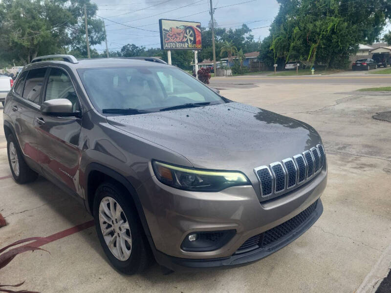 2019 Jeep Cherokee Latitude