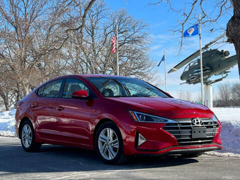 2020 Hyundai Elantra for sale at Every Day Auto Sales in Shakopee MN