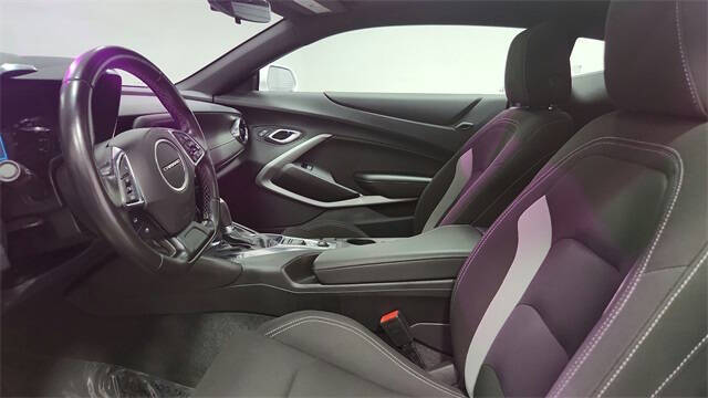 2023 Chevrolet Camaro LT