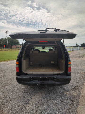 2004 GMC Yukon XL Denali