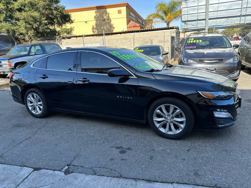 2019 Chevrolet Malibu 1LT photo 3